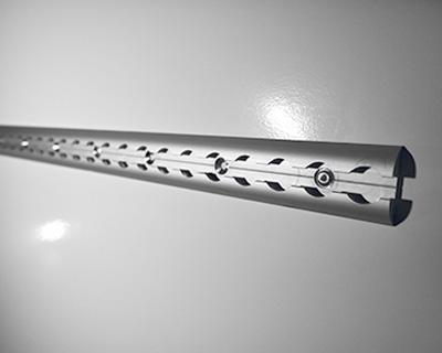 Airlineschiene aufgesetzt doppelreihig an der rechten Seitenwand montiert, IL 3660 mm