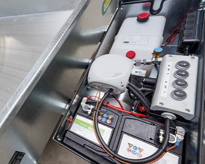 Elektrohydraulik im Behälter montiert mit Batterie und Ladegerät ohne Nothandpumpe